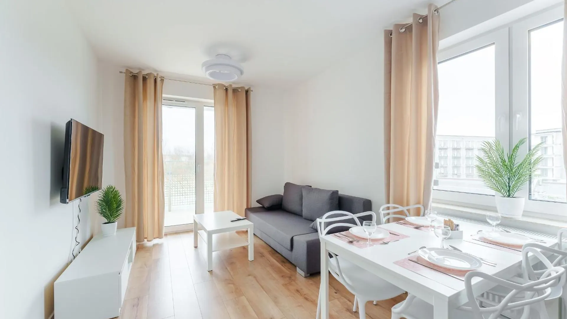 Apartamenty Artyleryjska, Apartments4U24Pl Kolobrzeg